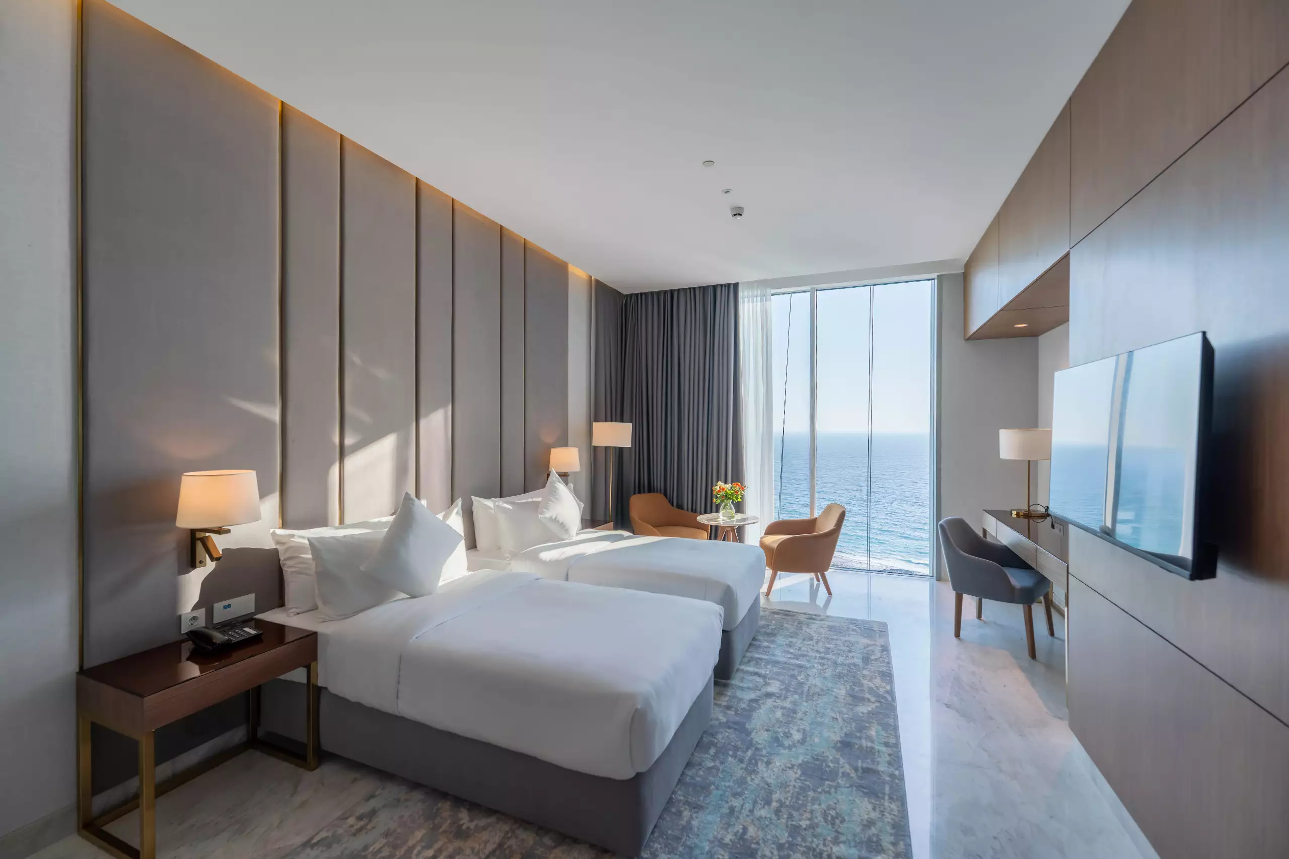 Alibaba https://cdn.alibaba.ir/ostorage/hotel-accommodation-images/6884d96aac13a7ed0d855c11_تویین دیلاکس (3).webp